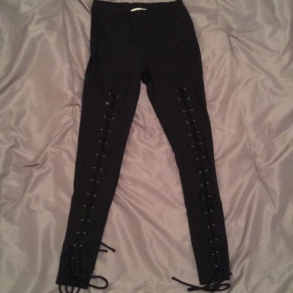 Lace Up Leggings Small Only - Picture 2 of 3